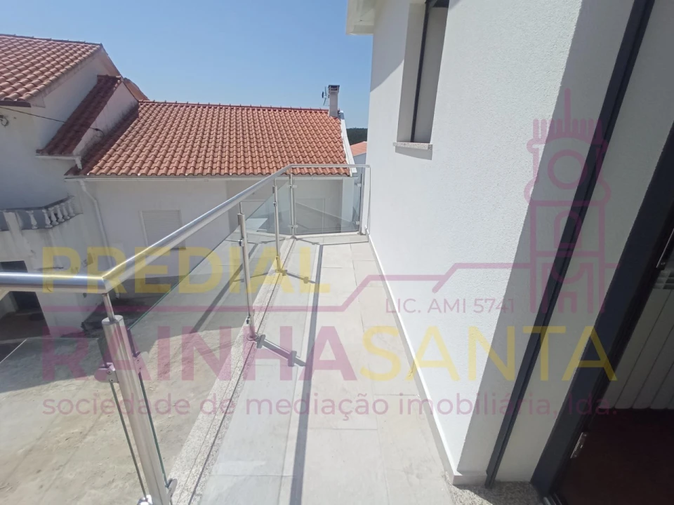 Moradia T3 para Arrendamento em São Pedro de Alva e São Paio de Mondego Foto 31