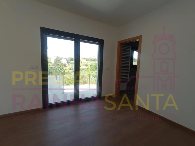 Moradia T3 para Arrendamento em São Pedro de Alva e São Paio de Mondego Foto 16