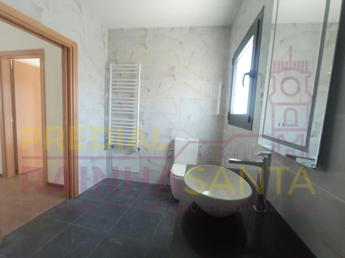 Moradia T3 para Arrendamento em São Pedro de Alva e São Paio de Mondego Foto 23