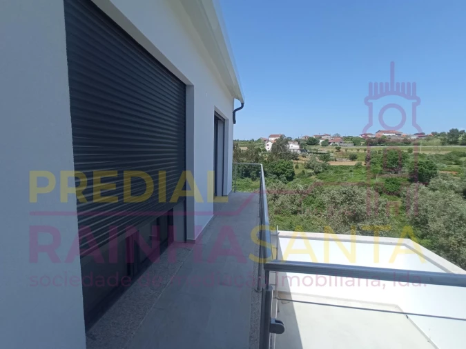 Moradia T3 para Arrendamento em São Pedro de Alva e São Paio de Mondego Foto 28
