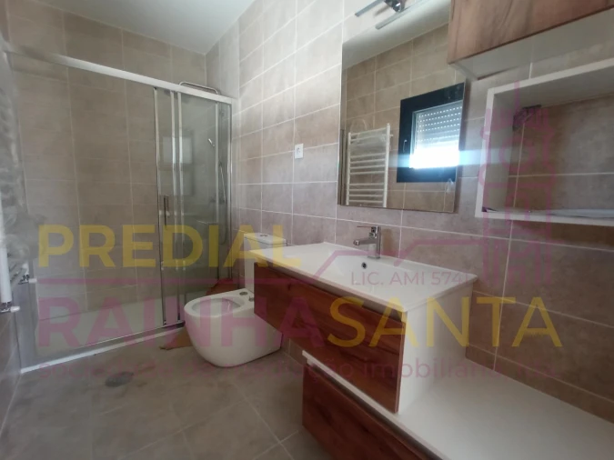 Moradia T3 para Arrendamento em São Pedro de Alva e São Paio de Mondego Foto 25