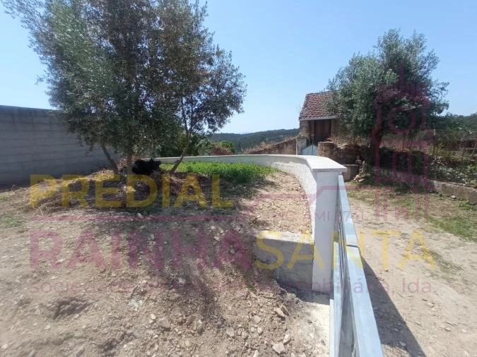 Moradia T3 para Arrendamento em São Pedro de Alva e São Paio de Mondego Foto 32