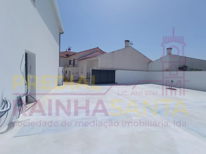 Moradia T3 para Arrendamento em São Pedro de Alva e São Paio de Mondego Foto 33