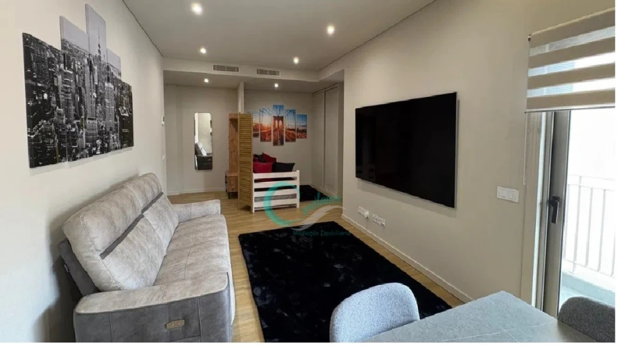 Apartamento T1 para Venda em Ramalde Foto 11