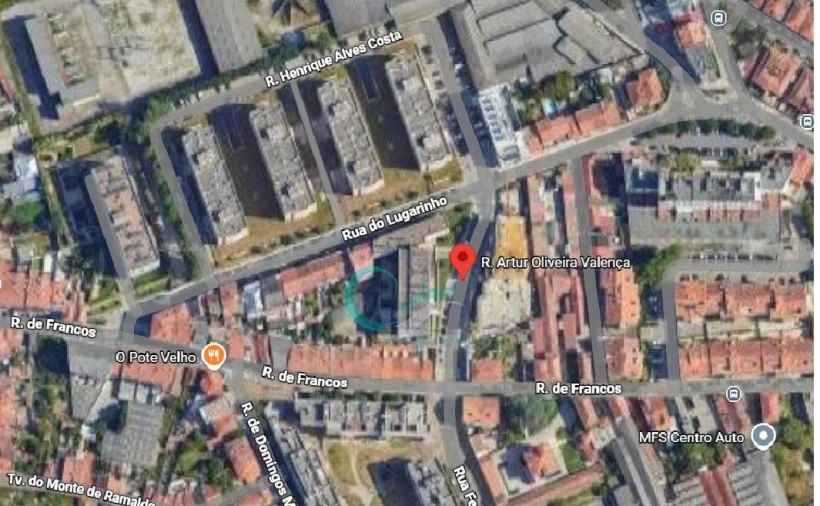 Apartamento T1 para Venda em Ramalde Foto 19