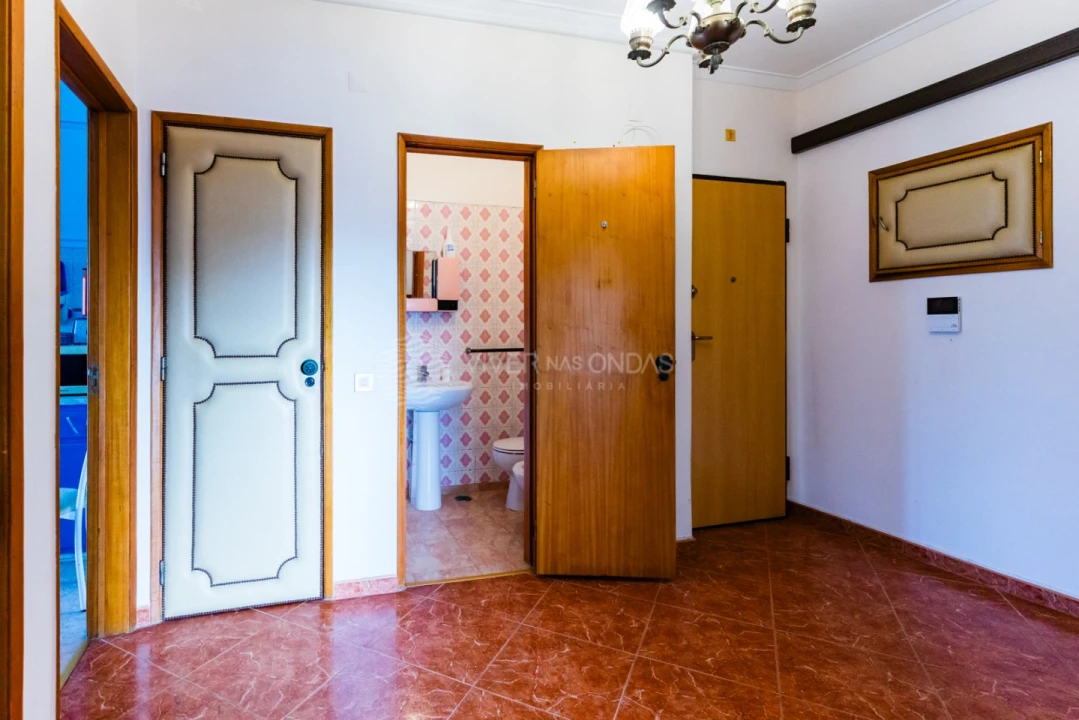 Apartamento T3 para Venda em Costa da Caparica Foto 27