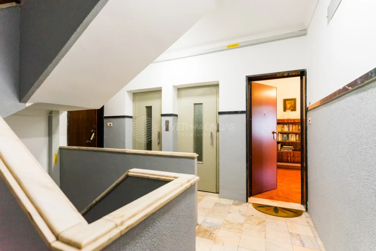 Apartamento T3 para Venda em Costa da Caparica Foto 29