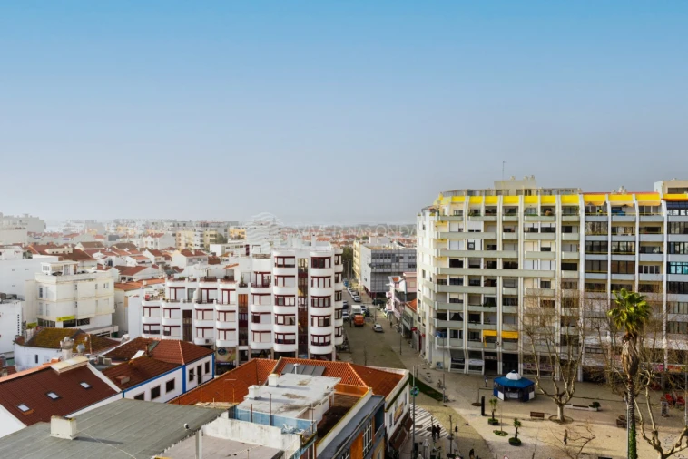 Apartamento T3 para Venda em Costa da Caparica Foto 35