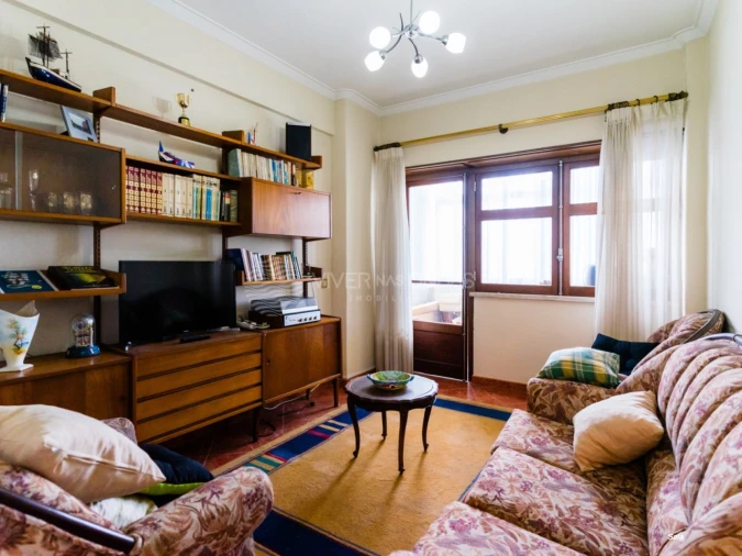 Apartamento T3 para Venda em Costa da Caparica Foto 6