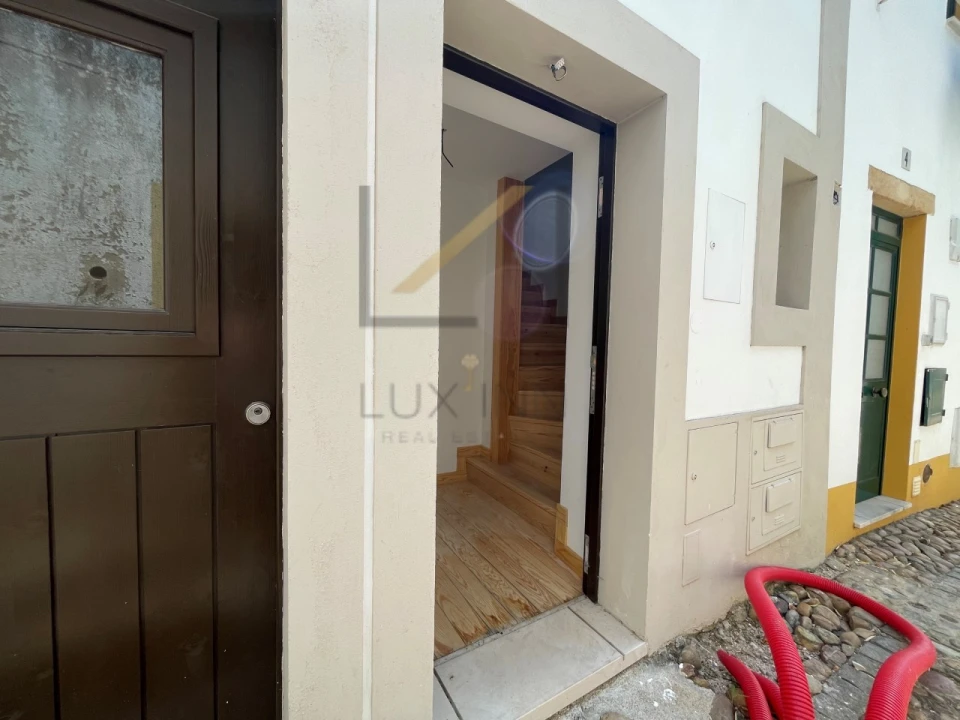 Apartamento para Venda em Constancia Foto 3