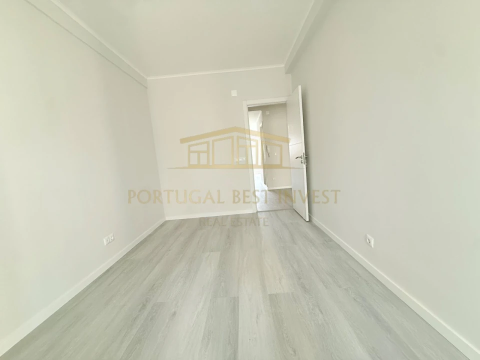 Apartamento T2 para Venda em Oeiras e São Julião da Barra, Paço de Arcos e Caxias Foto 6
