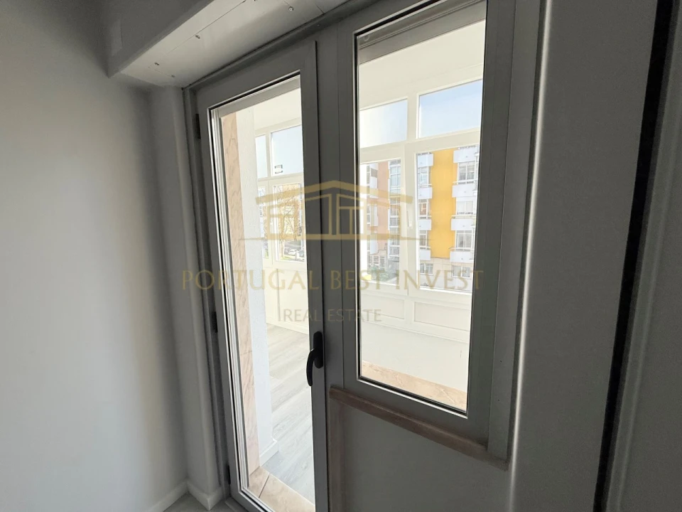 Apartamento T2 para Venda em Oeiras e São Julião da Barra, Paço de Arcos e Caxias Foto 7