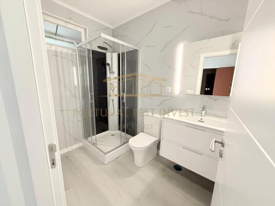 Apartamento T2 para Venda em Oeiras e São Julião da Barra, Paço de Arcos e Caxias Foto 11