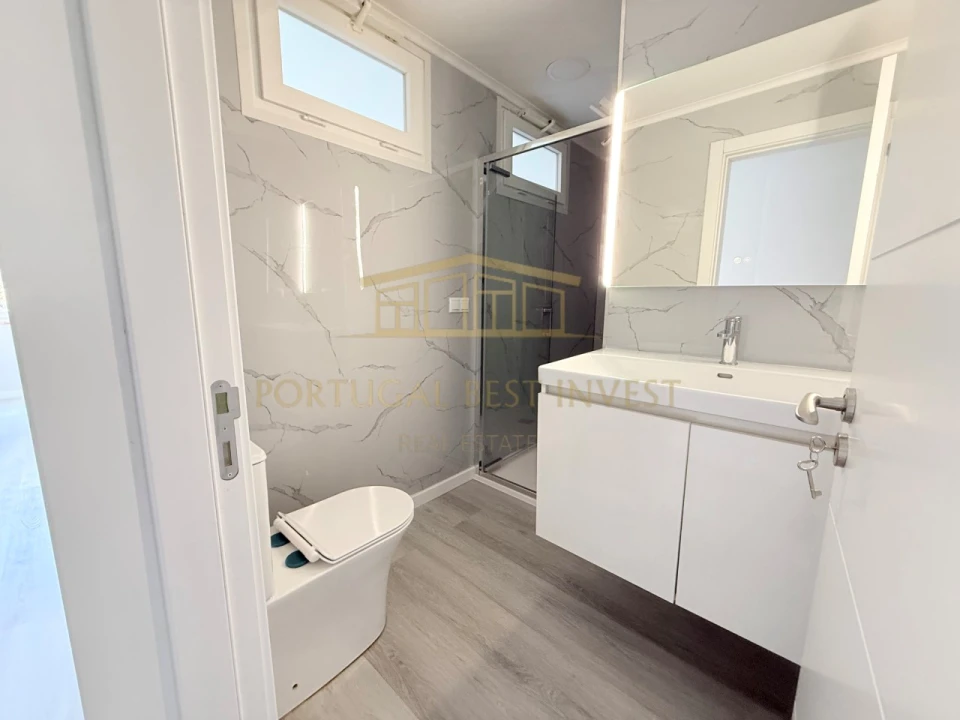 Apartamento T2 para Venda em Oeiras e São Julião da Barra, Paço de Arcos e Caxias Foto 12