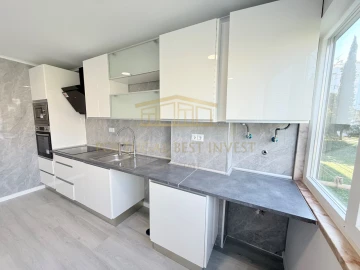 Apartamento T2 para Venda em Oeiras e São Julião da Barra, Paço de Arcos e Caxias