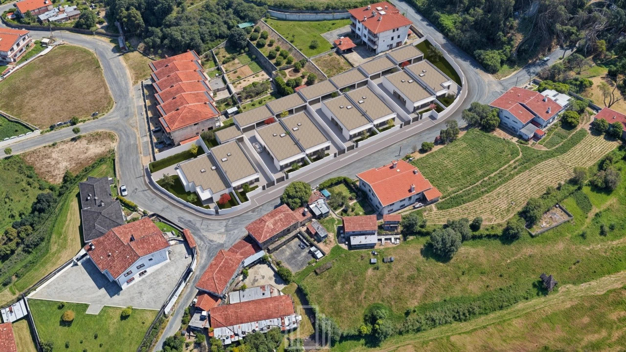 Moradia T3 para Venda em Santa Maria da Feira, Travanca, Sanfins e Espargo Foto 13