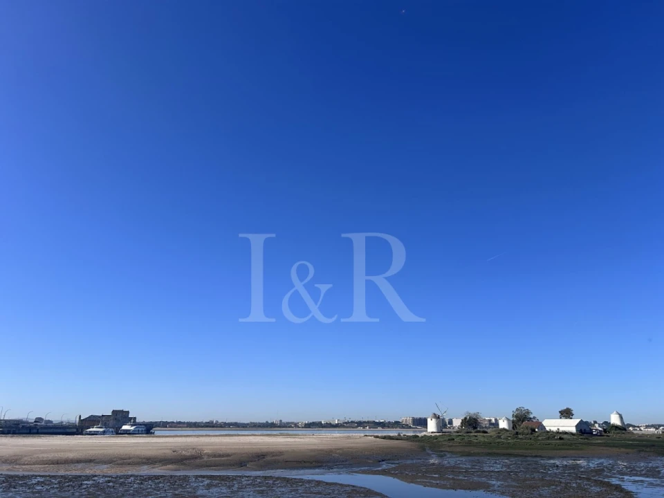 Apartamento T4 para Venda em Barreiro e Lavradio Foto 29