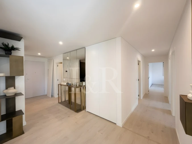 Apartamento T4 para Venda em Barreiro e Lavradio Foto 11