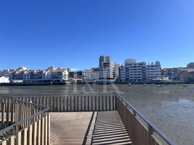 Apartamento T2 para Venda em Barreiro e Lavradio Foto 22