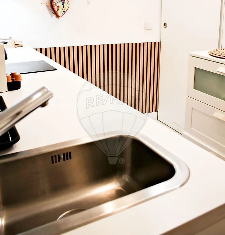 Apartamento T2 para Arrendamento em Santa Maria Maior Foto 3