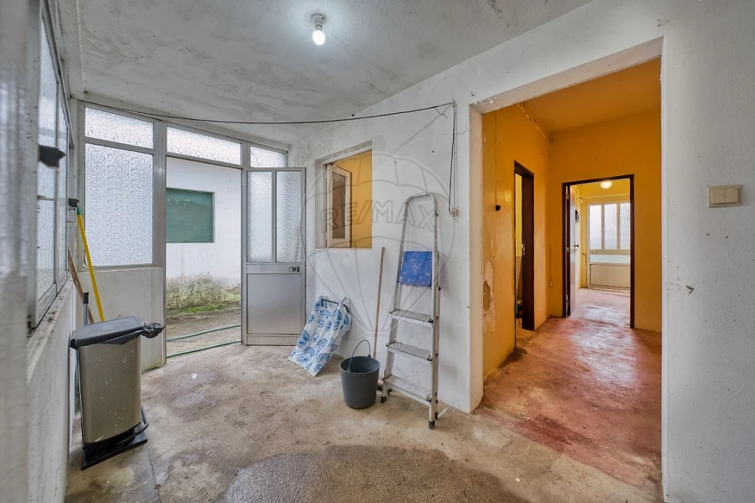 Moradia T2 para Venda em Vale de Cavalos Foto 28