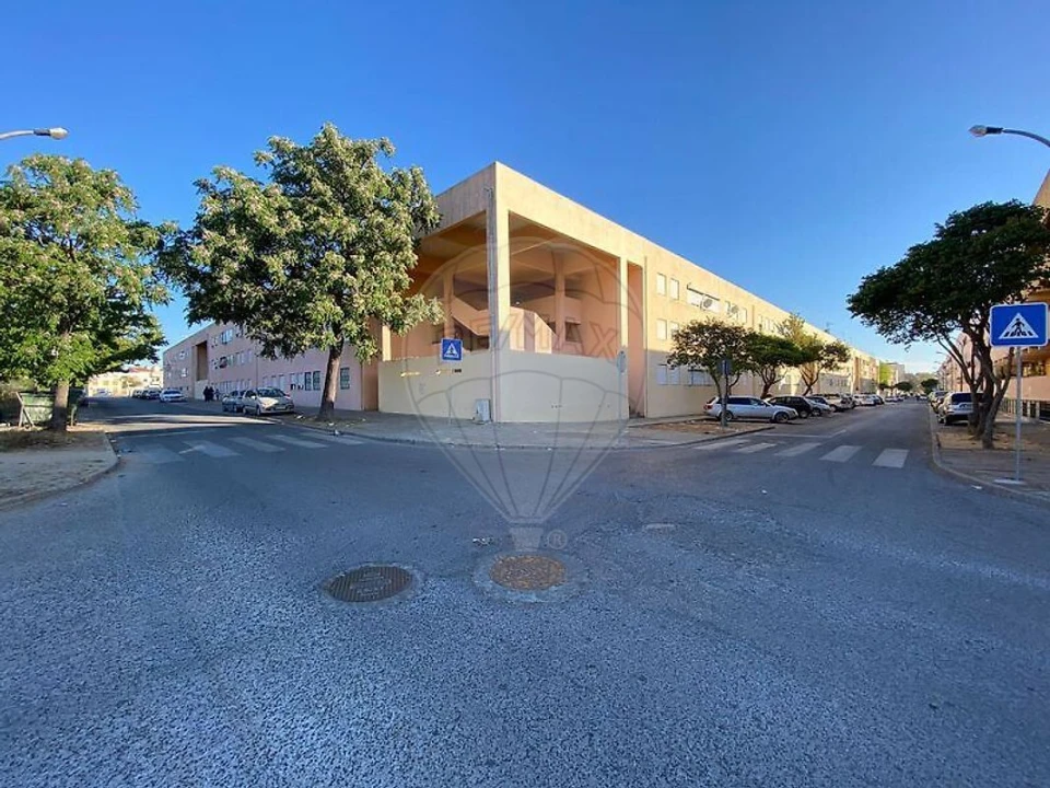 Apartamento T2 para Venda em Setubal (São Sebastião) Foto 2