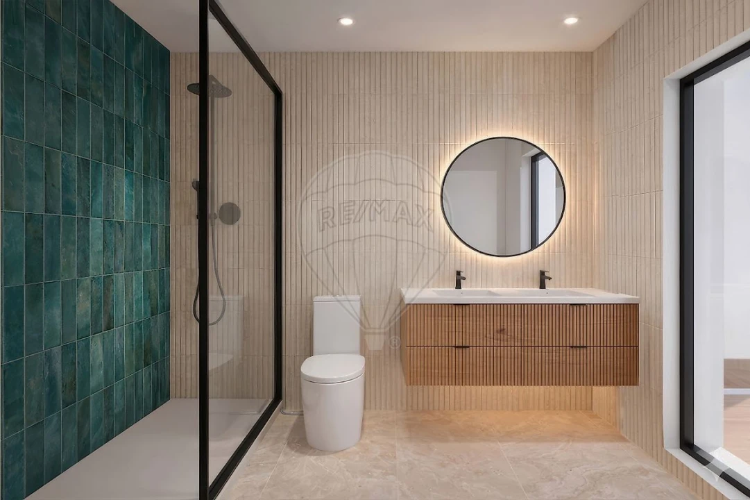 Moradia T4 para Venda em Mafamude e Vilar do Paraíso Foto 10