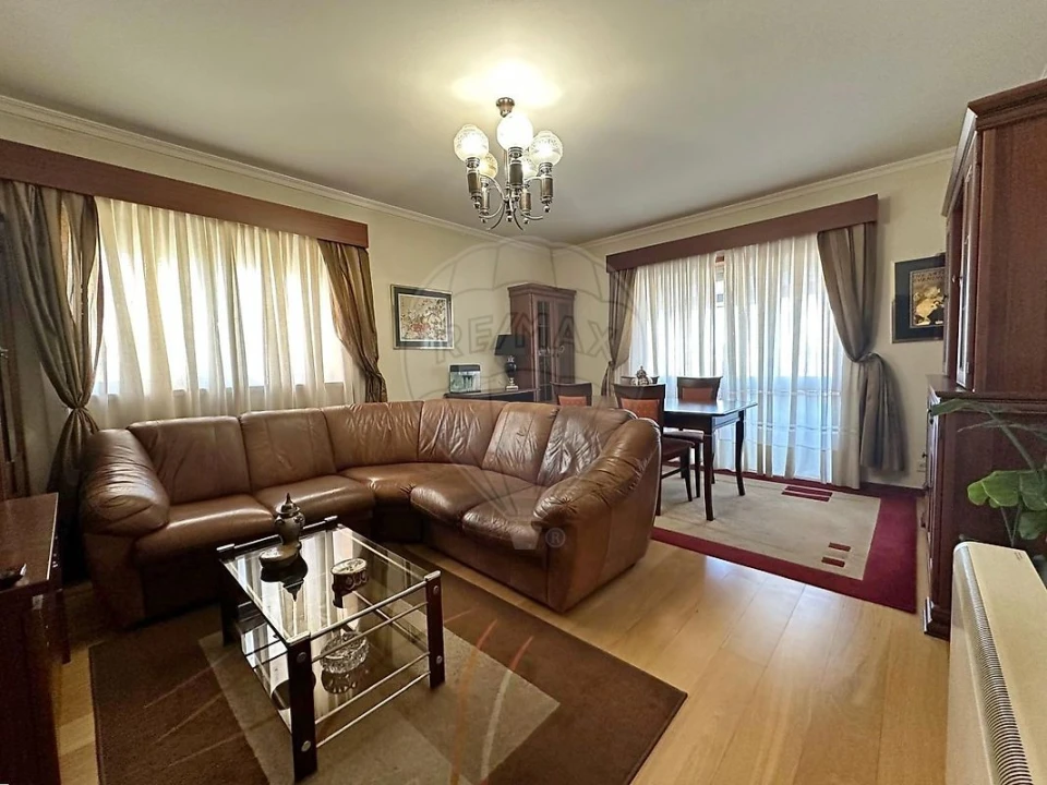 Apartamento T3 para Arrendamento em Santa Marinha e São Pedro da Afurada Foto 10