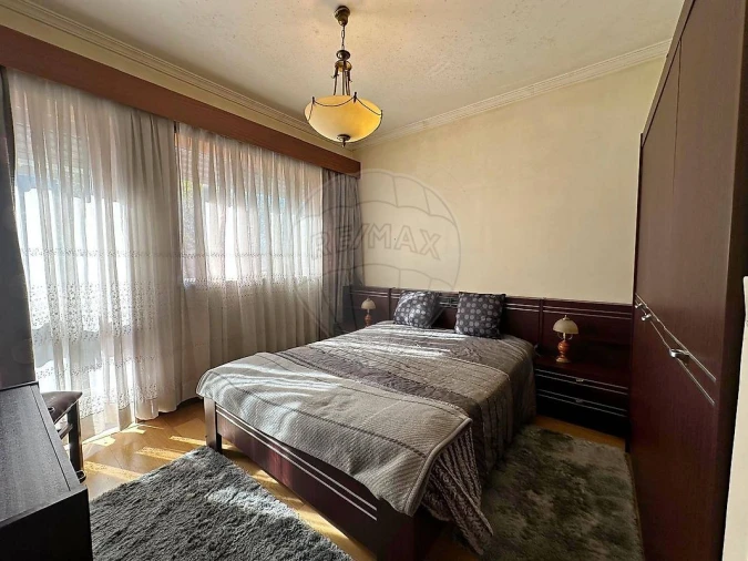 Apartamento T3 para Arrendamento em Santa Marinha e São Pedro da Afurada Foto 4