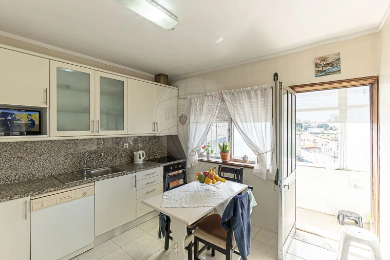 Moradia T2 para Venda em Rio Tinto Foto 30