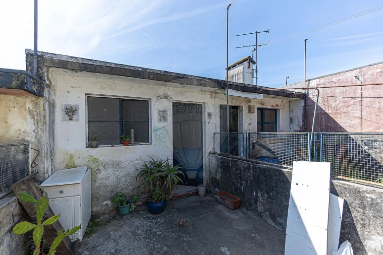 Moradia T2 para Venda em Rio Tinto Foto 35