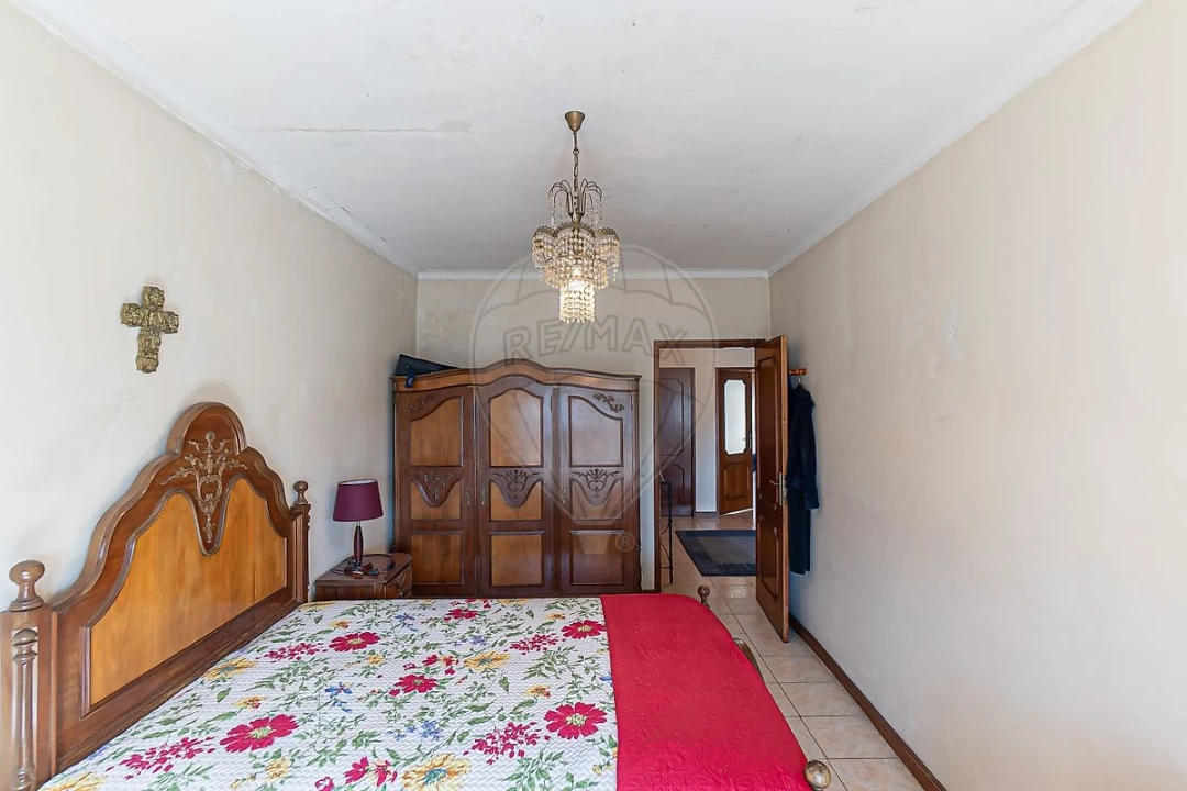 Moradia T2 para Venda em Rio Tinto Foto 1