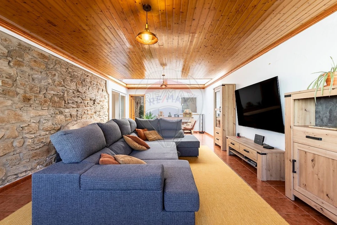 Moradia T4 para Venda em Maxial e Monte Redondo Foto 5