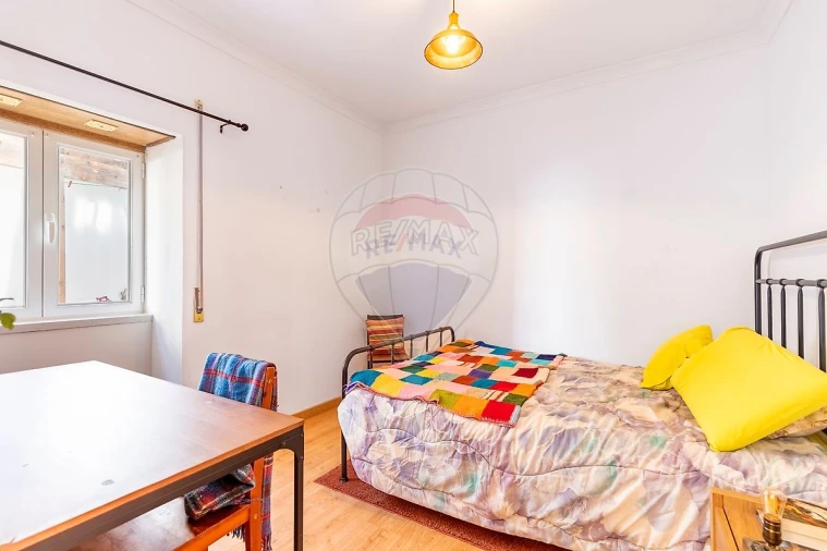 Moradia T4 para Venda em Maxial e Monte Redondo Foto 20