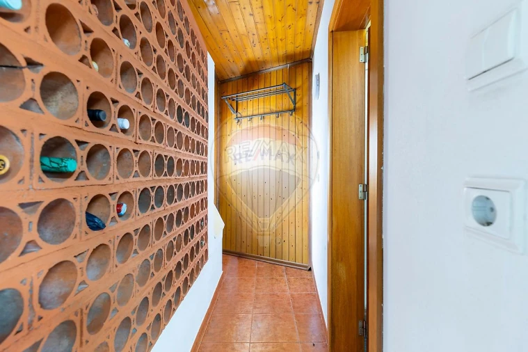 Moradia T4 para Venda em Maxial e Monte Redondo Foto 30