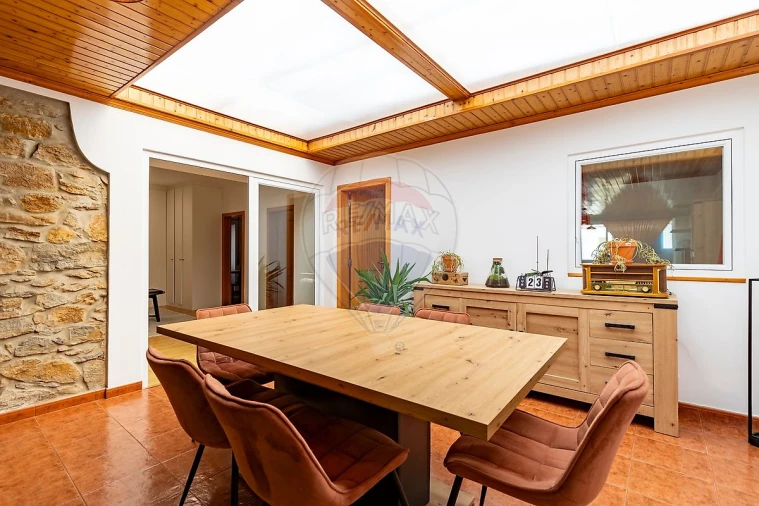 Moradia T4 para Venda em Maxial e Monte Redondo Foto 3