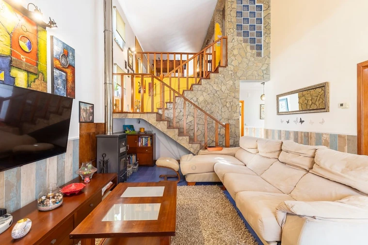 Moradia T4 para Venda em Campelos e Outeiro da Cabeça Foto 2