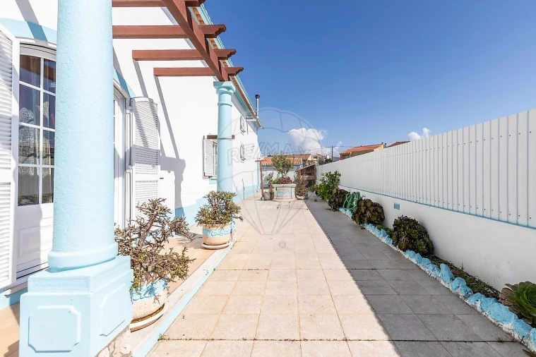 Moradia T4 para Venda em Campelos e Outeiro da Cabeça Foto 37