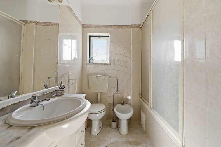 Apartamento T2 para Venda em Santa Maria, São Pedro e Matacães Foto 7