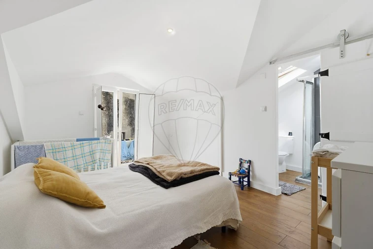 Apartamento T1 para Venda em Santa Maria, São Pedro e Matacães Foto 9