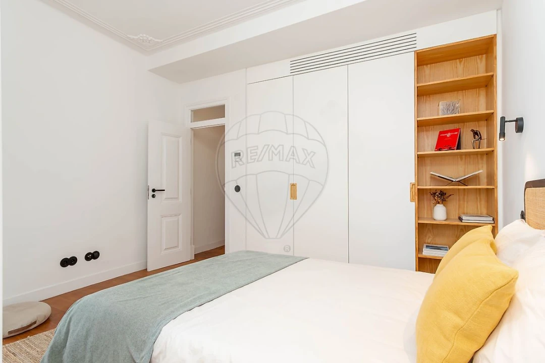 Apartamento T1 para Venda em Santa Maria Maior Foto 7