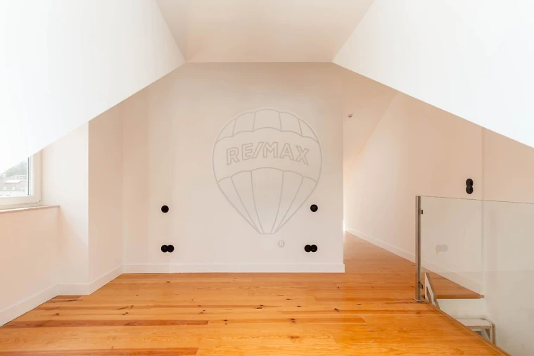 Apartamento T2 para Venda em Santa Maria Maior Foto 37