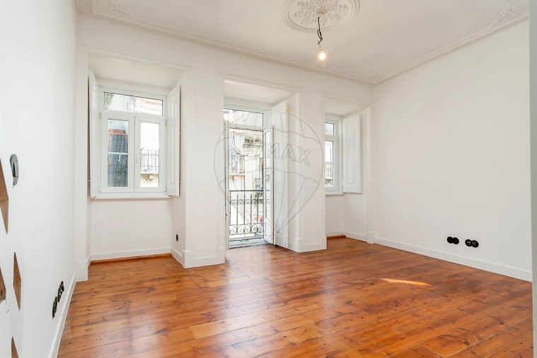 Apartamento T2 para Venda em Santa Maria Maior Foto 16