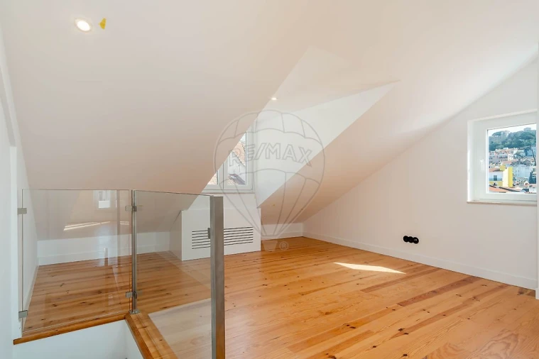 Apartamento T2 para Venda em Santa Maria Maior Foto 35