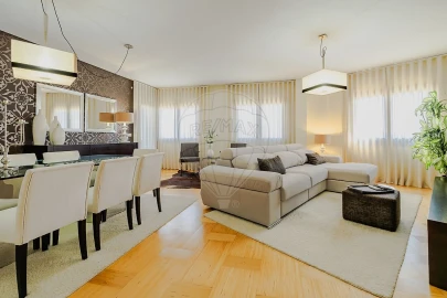 Apartamento T3 para Venda em Vila Franca de Xira