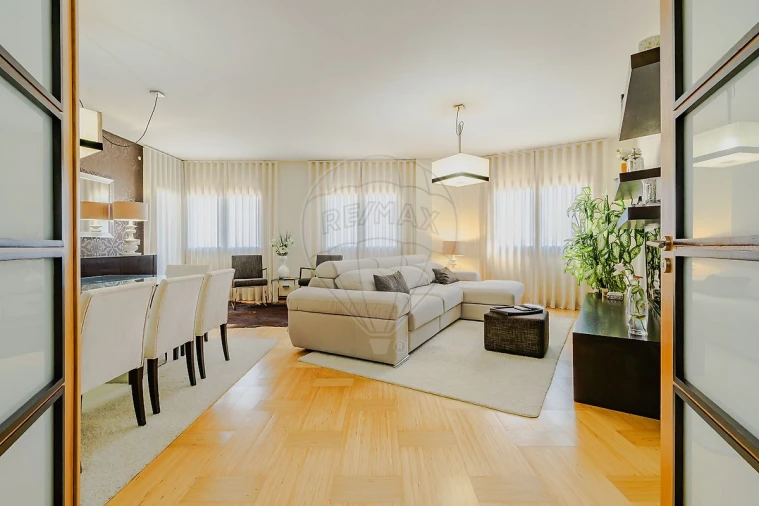 Apartamento T3 para Venda em Vila Franca de Xira Foto 49