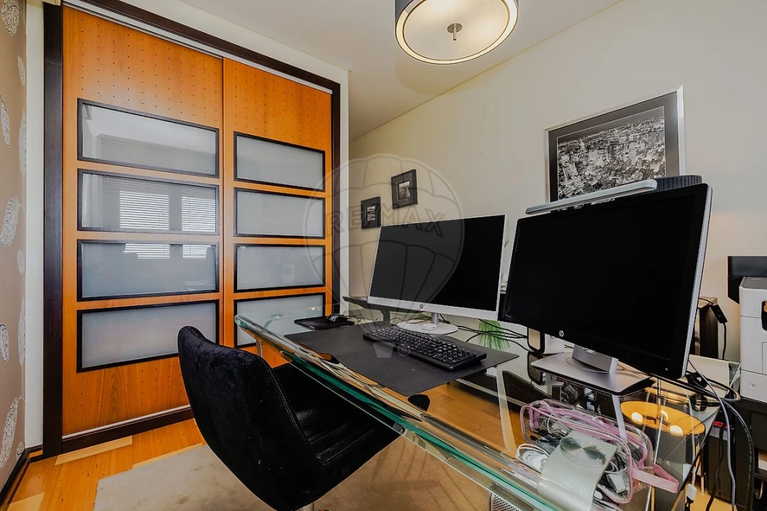 Apartamento T3 para Venda em Vila Franca de Xira Foto 16