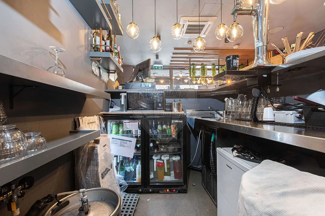 Loja para Venda em Alverca do Ribatejo e Sobralinho Foto 15