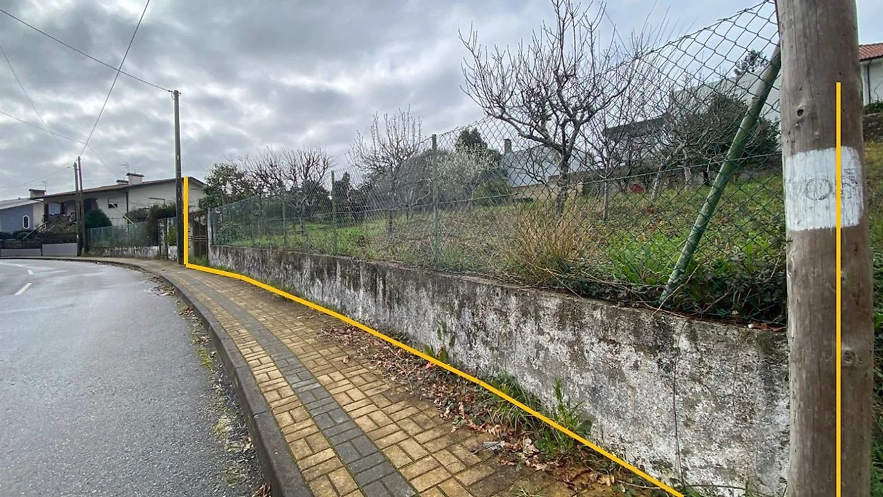Terreno para Venda em O. Azeméis, Riba-Ul, Ul, Macinhata Seixa, Madail Foto 4