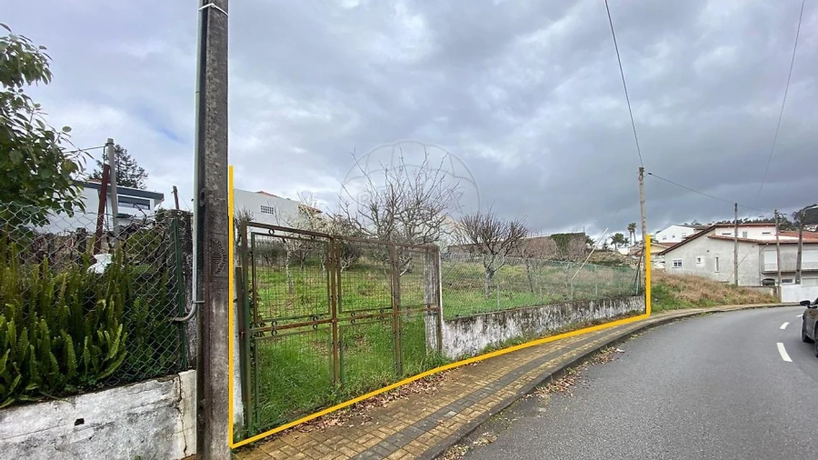 Terreno para Venda em O. Azeméis, Riba-Ul, Ul, Macinhata Seixa, Madail Foto 2